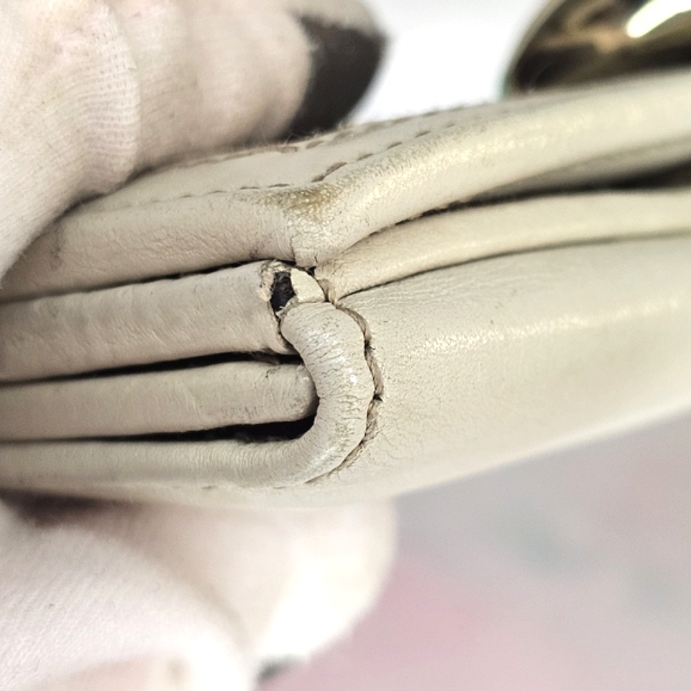 ๐Gucci Guccissima Leather Bifold Vintage Cream Wallet ๐ค - Picture 16 of 16